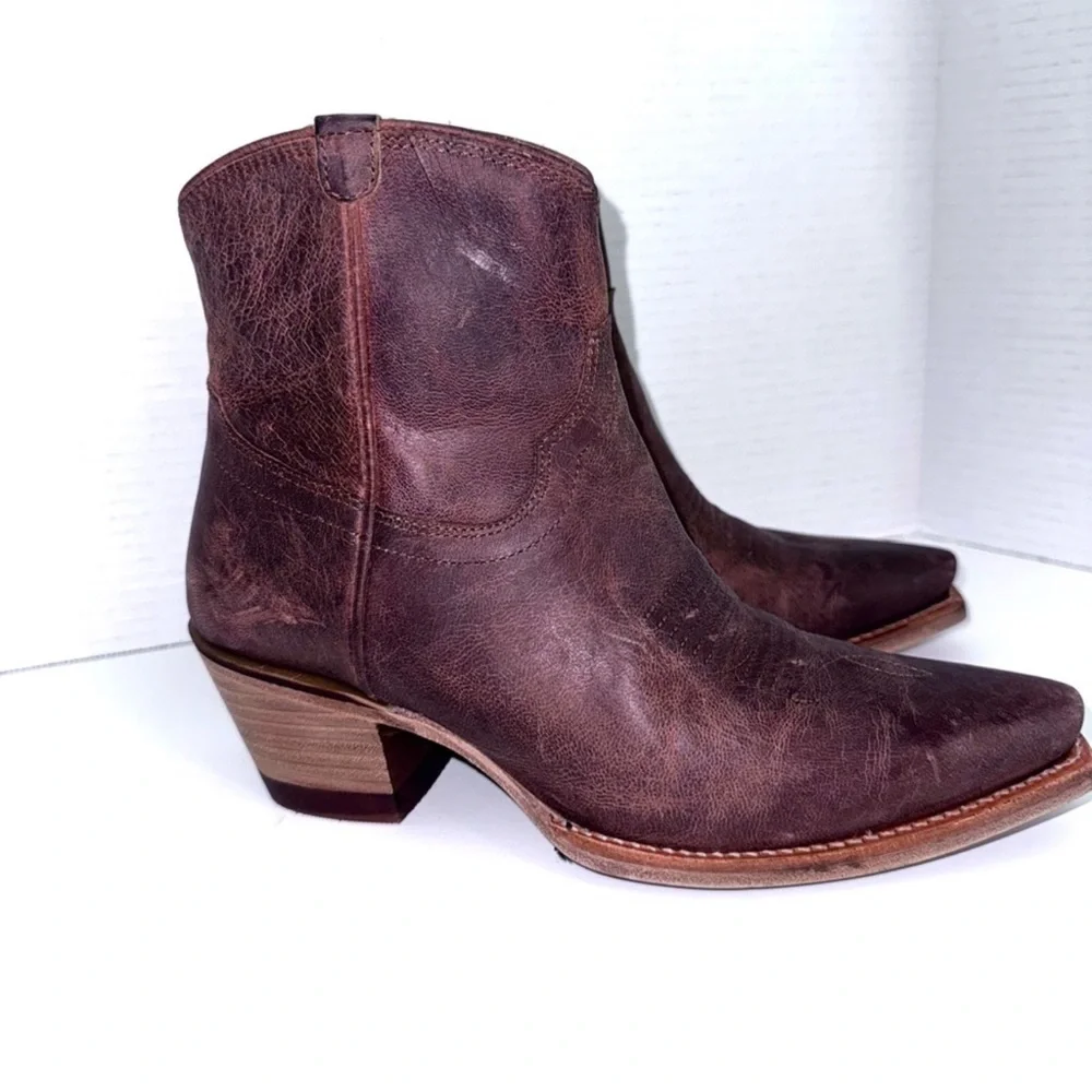 Tecovas The Daisy Scotch Western Ankle Boots 6